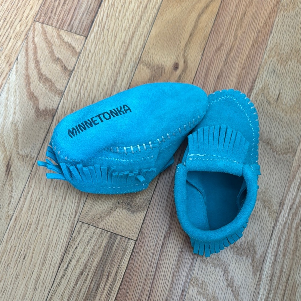 Minnetonka Turquoise Suede Baby Moccasins